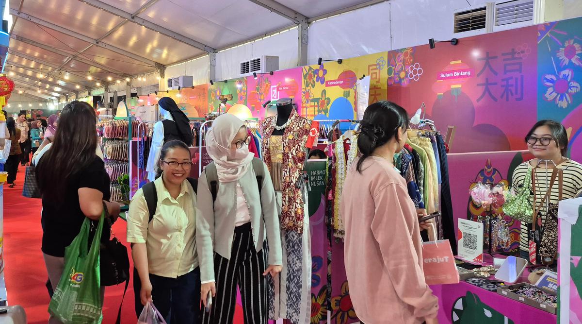 Festival Imlek Nasional 2577