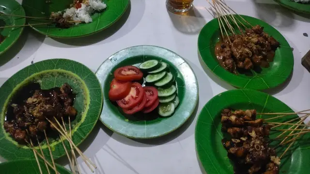 12 Rekomendasi Tempat Makan Sate Enak di Bandung Tahun 2025, Ikon Kuliner Legendaris dan Wajib Coba