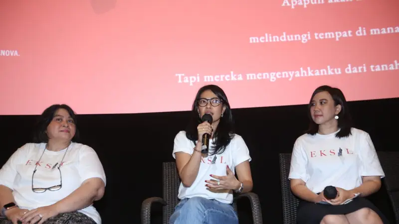 Lola Amaria memperkenalkan film dokumenter perdananya yang berjudul Eksil.