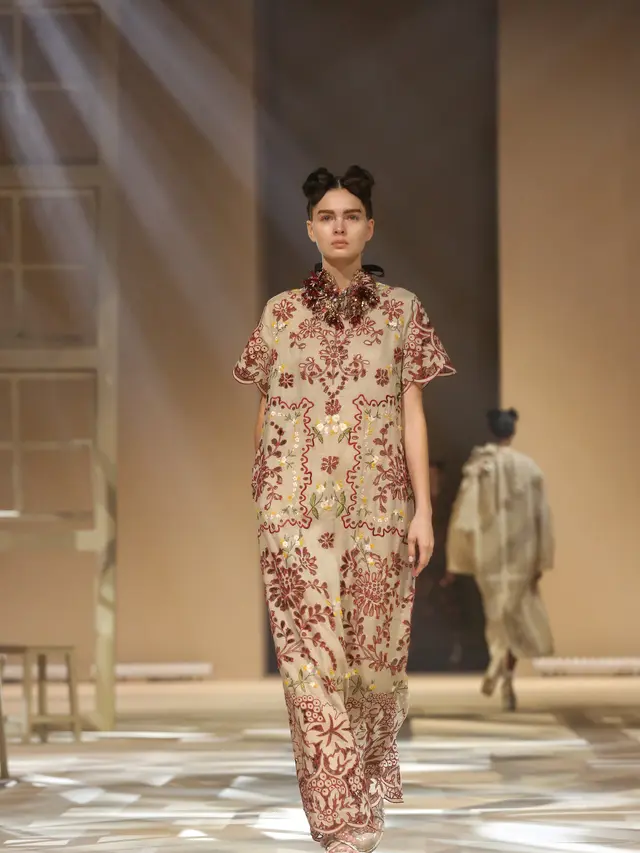 BIYAN Spring Summer 2025 'Fleur'