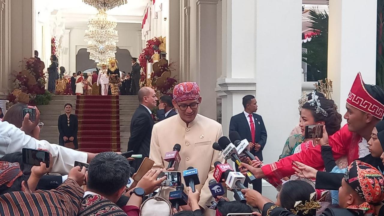 Sandiaga pun di singgung mengenai rencana lain PPP jika tidak jadikan cawapres. Dia justru malah menjawab sedang memikirkan programnya jika dipilih menjadi cawapres.