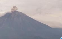 Semeru Berkali-kali Erupsi pada Sabtu Pagi, Ini Arah Abu Vulkanik
