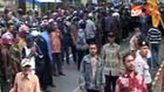 Ratusan Kepala Desa Tagih Janji Pemerintah