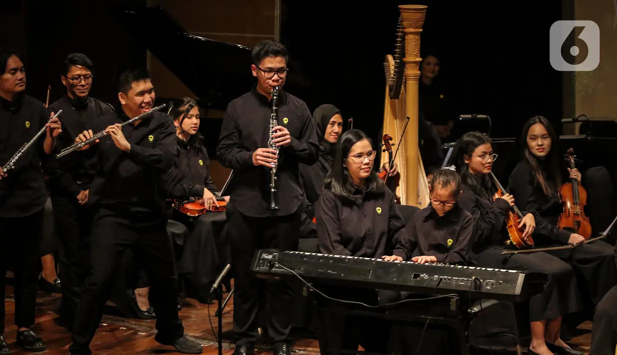 Addie MS mengatakan jika inti konser ini diselengarakan untuk menunjukkan bahwa mereka yang berkebutuhan khusus mampu berkarya dan menunjukkan kualitasnya. Sebagaimana musik adalah bahasa universal, meretas batas konstruksi sosial. (Liputan6.com/Angga Yuniar)