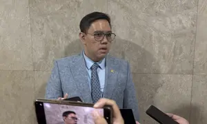 Wakil Ketua Komisi I DPR, Dave Laksono, di Kompleks Parlemen, Jakarta, Rabu (23/9/2026). (Foto: Liputan6.com/Ady Anugrahadi).