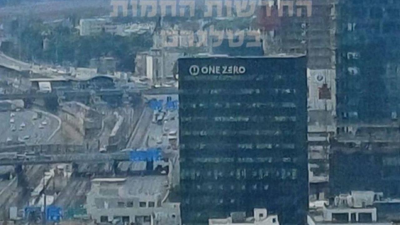 Israel Jadi Bulan-bulanan Roket Hamas & Hizbullah, ini Penampakan Bangunan-Bangunan Dihantam Ledakan