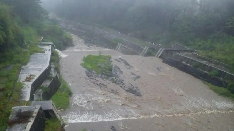 Banjir Lahar Dingin di Kali Senowo