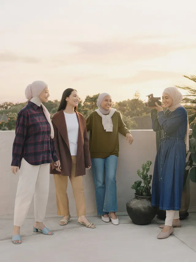 UNIQLO Modest Wear Fall/ Winter 2022