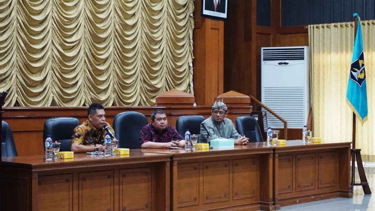 SMK/SMA Harus Bayar SPP, Camat dan Lurah Ikut Repot