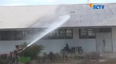 Hingga kini abu vulkanik yang keluar dari letusan Gunung Sinabung telah berlangsung selama tiga hari. Puncaknya, Selasa, 1 Agustus 2017. 