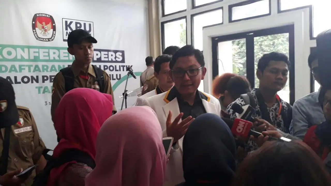 Diiringi Marawis, PKS Daftar Pemilu 2019 ke KPU