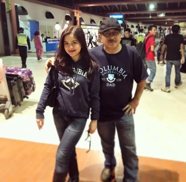 Kenangan manis Tasya Kamila bersama sang ayah (foto: Instagram)