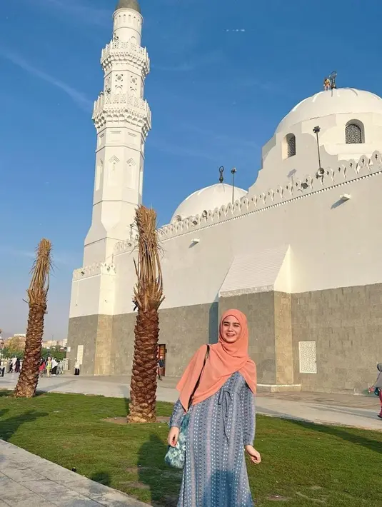 Selama di sana, Tissa selalu membagikan fotonya di akun media sosialnya [instagram/tissabiani]