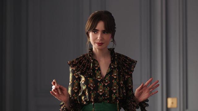 Emily in Paris (2020-)