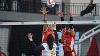 Tim putri Bandung Tectona&nbsp;dikalahkan TNI AU Electric 0-3 (20-25, 16-25, 13-25) pada Pul DD Livoli Divisi Utama 2025 putaran reguler kedua di GOR Utama Bojonegoro, Sabtu (20/9). Hasil ini membuat Tectona terdegradasi ke Divisi Satu. (foto: PBVSI).