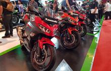 Harga dan Spesifikasi Lengkap Kawasaki Ninja 250 Terbaru, Komparasi dengan CBR250RR dan Yamaha R25