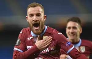 Persija Amankan Stjepan Loncar, Gelandang Bosnia Berpengalaman Eropa