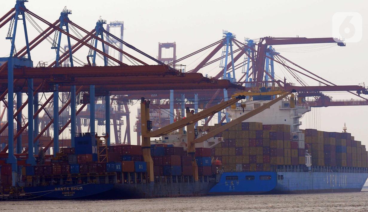 Surplus neraca perdagangan Indonesia pada Maret 2023 mencapai US$2,91 miliar. (merdeka.com/Imam Buhori)