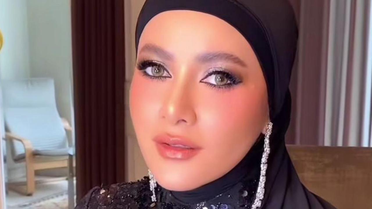 5 Model Hijab Olla Ramlan yang Chic dan Elegan, Inspirasi Tampil Sempurna saat Lebaran
