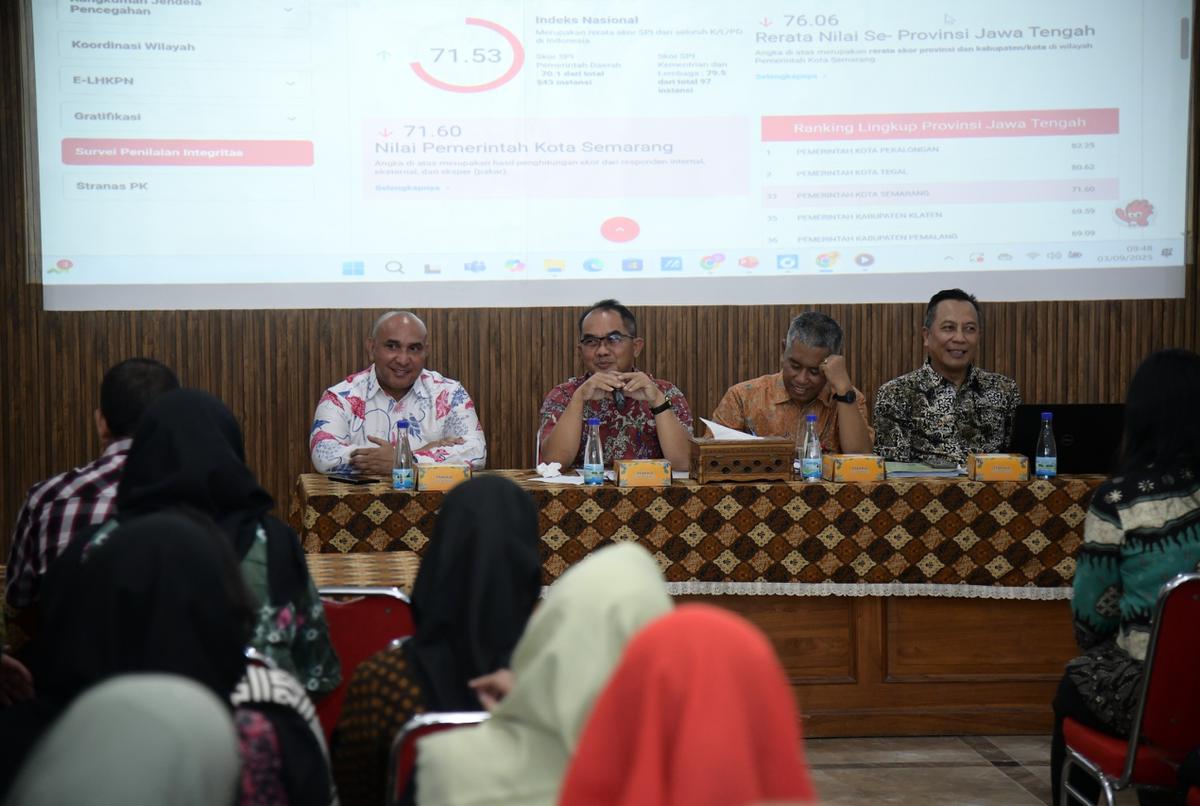 Pj. Sekda Kota Semarang, Budi Prakosa saat Sosialisasi Survei Penilaian Integritas (SPI) Tahun 2025