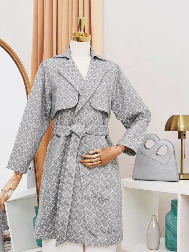 Buttonscarves dan Modinity Group