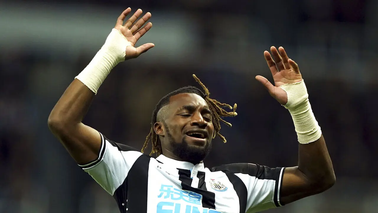 FOTO: Hajar Everton 3-1, Newcastle United Keluar dari Zona Degradasi