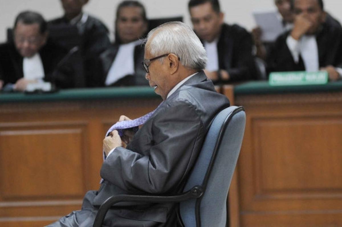 OC Kaligis jalani sidang lanjutan kasus suap PTUN Medan