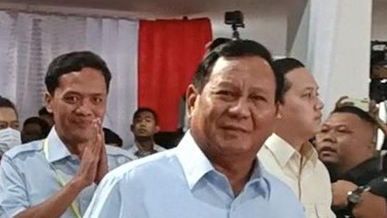 VIDEO: Prabowo Lagi-Lagi Sindir Program Ganjar: Internet Gratis Bagus, Tapi Anak Jangan Kelaparan