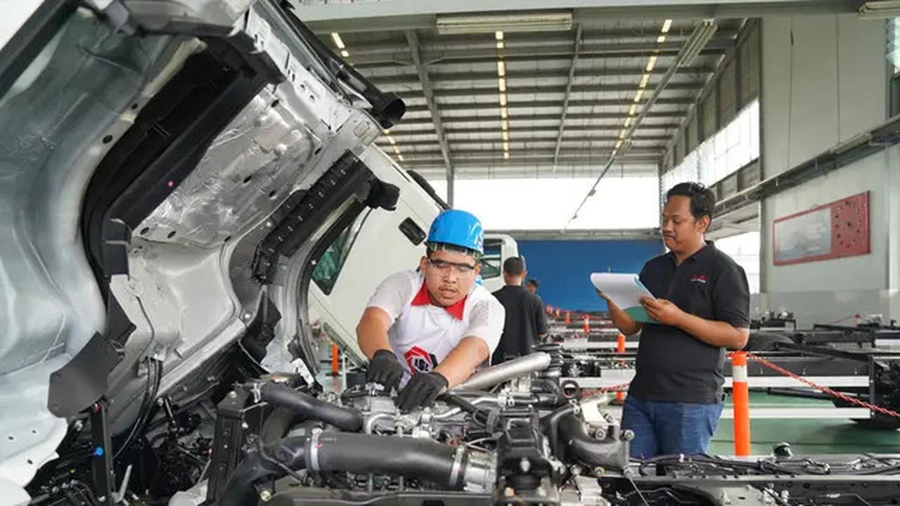 Kompetisi Keterampilan 2025: Cara Isuzu Meningkatkan Skill SDM-nya