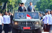 Potret Dua Jenderal Gagah Naik Maung Serah Terima Tongkat Estafet Pertahanan Negara