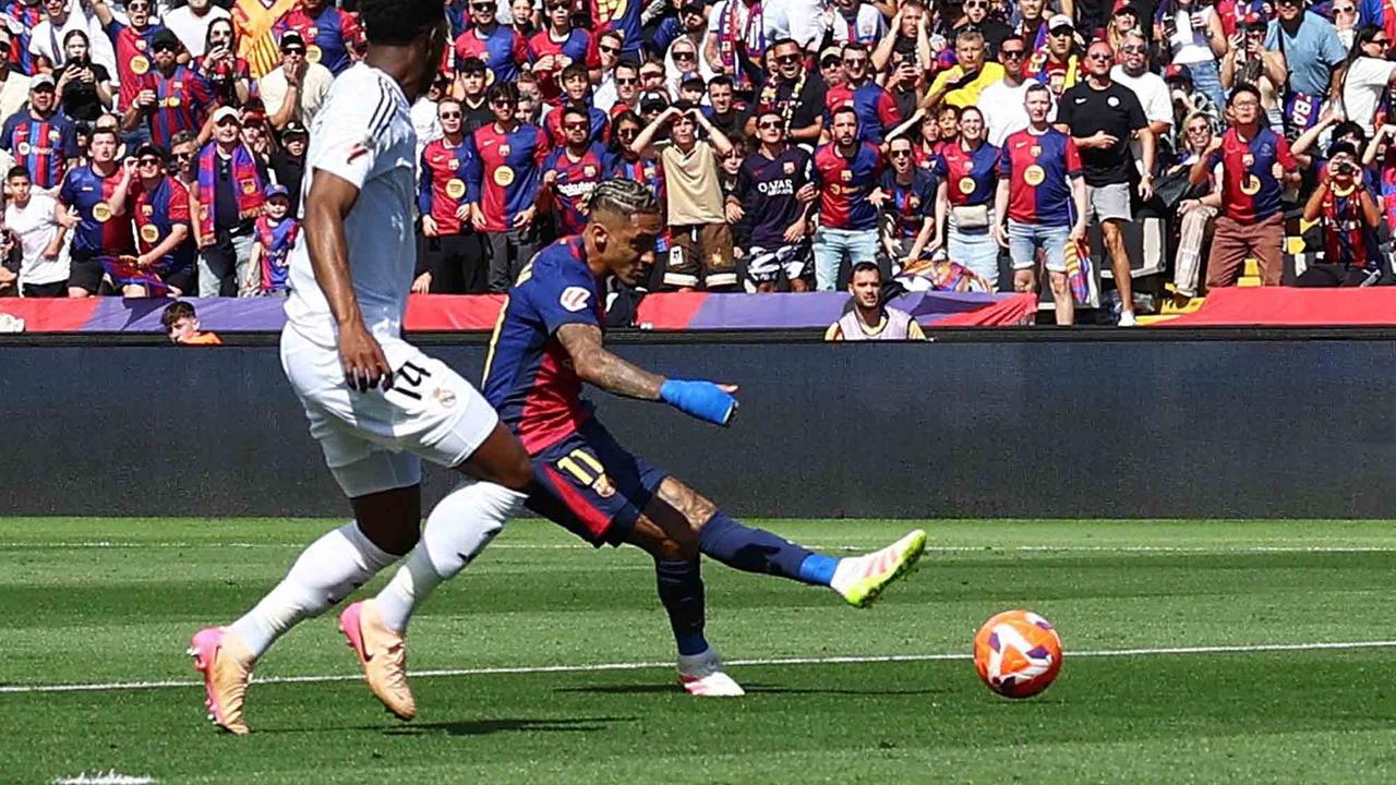 FOTO: El Clasifo Barcelona Hajar Real Madrid 4-3