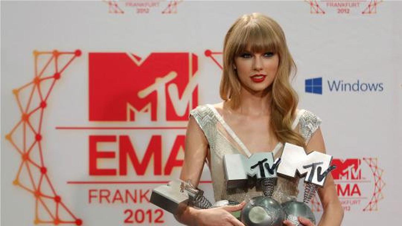 Taylor Swift bikin geger seluruh penyanyi di Eropa