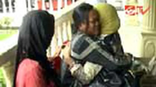 Isak Tangis Keluarga Iringi Proses Otopsi