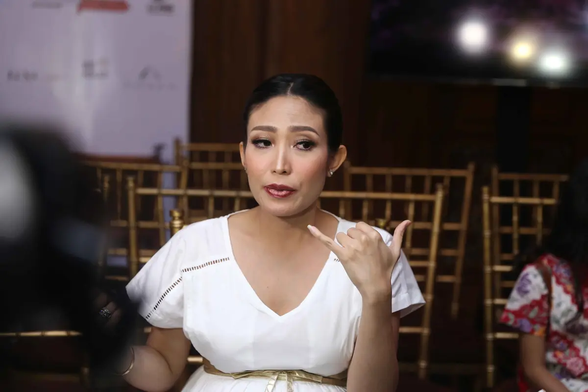 [Bintang] Ayu Dewi