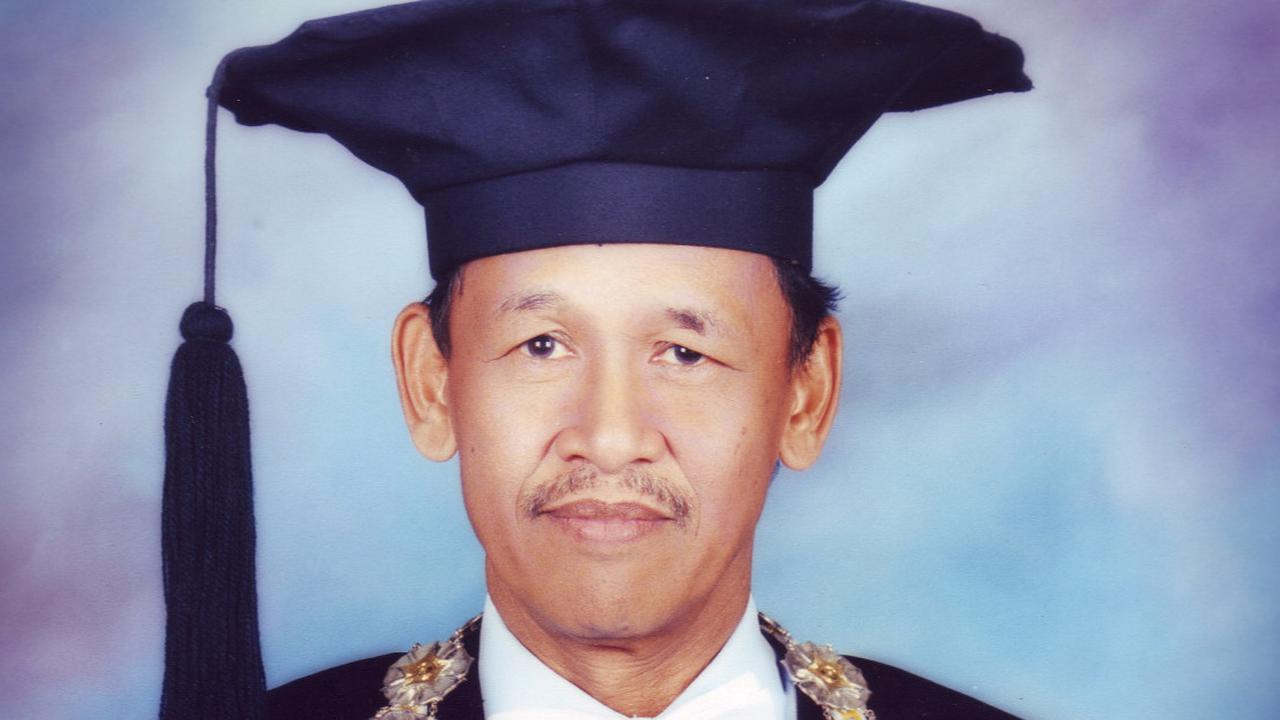 Mantan Rektor UGM Ichlasul Amar Meninggal Dunia di RS Pondok Indah Jakarta