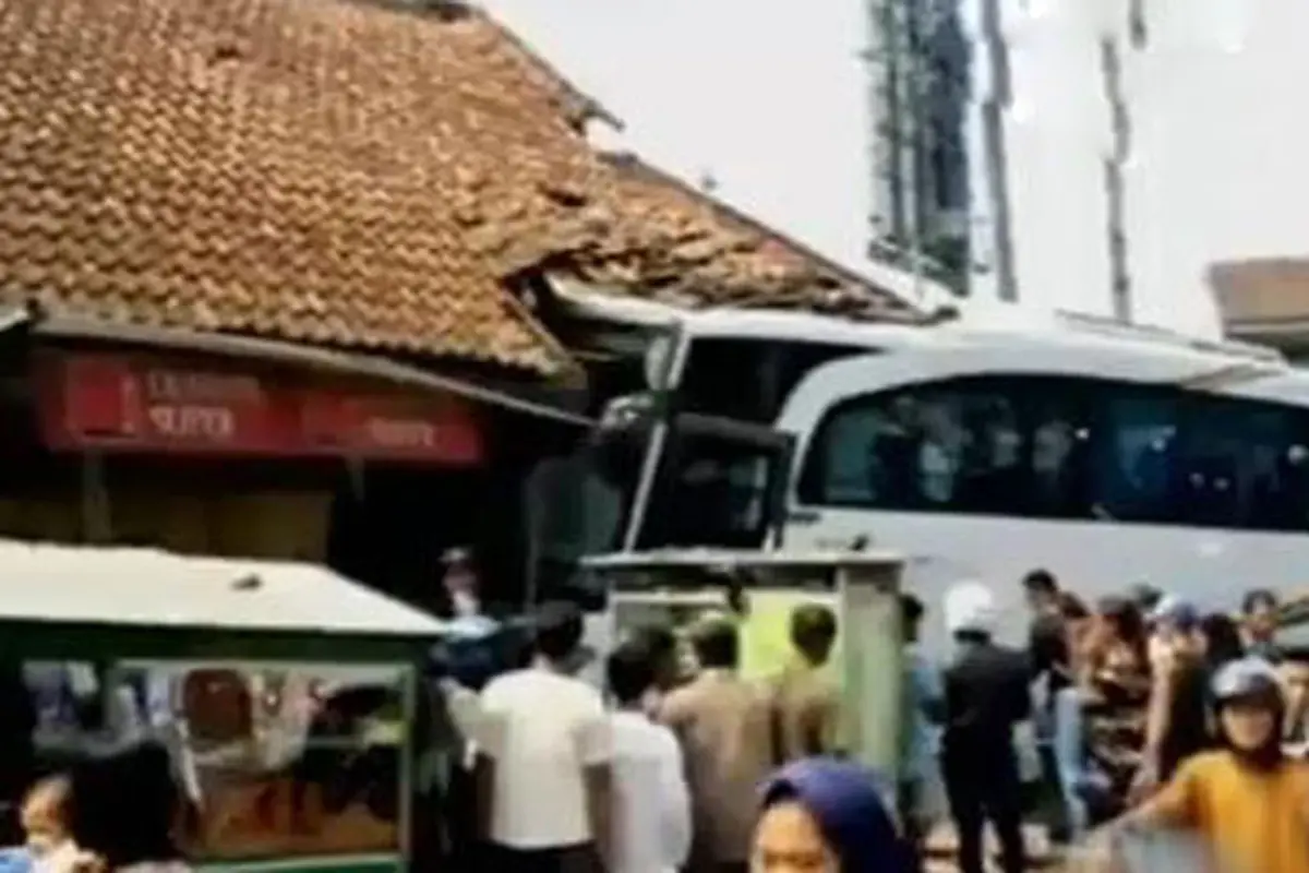 Kecelakaan Bus