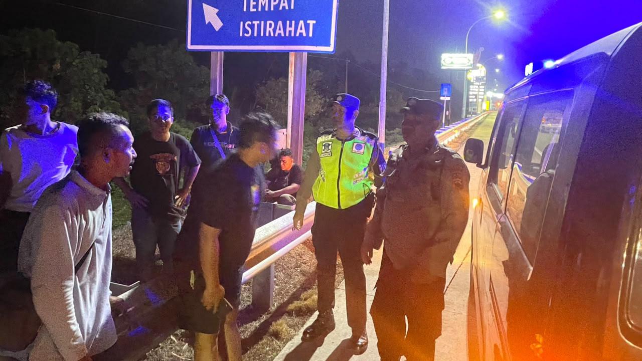 Ditangkap, Ini Peran Pelaku Penyerangan Bus Persib U-18