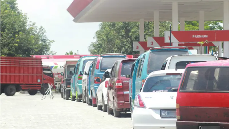 Krisis Premium, Pengemudi Angkot Gigit Jari