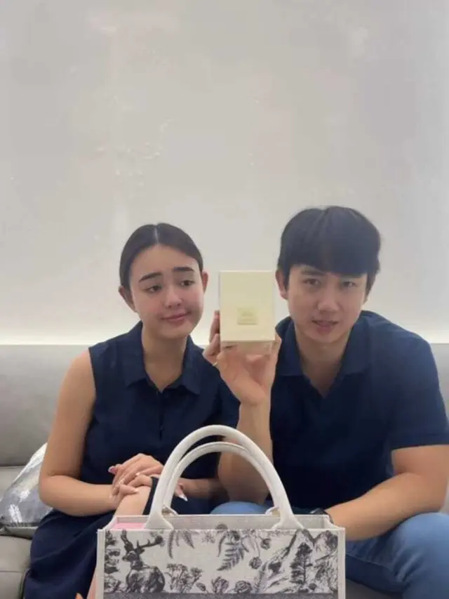 Isi Souvenir Viral Pernikahan Amanda Manopo/ Instagram Amanda Manopo