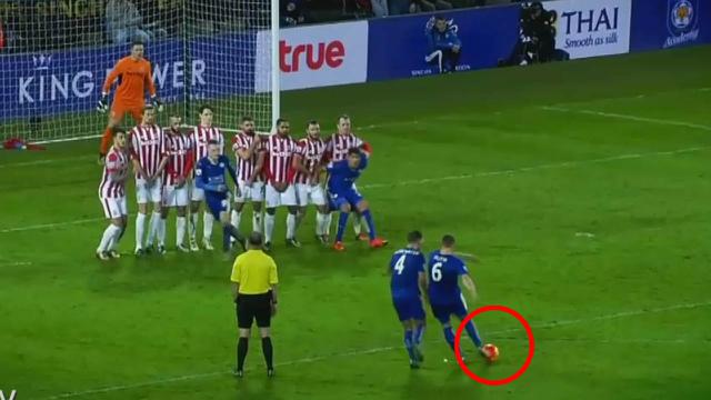 Hurt Membuat Tendangan Bebas Terburuk Disejarah Premier League