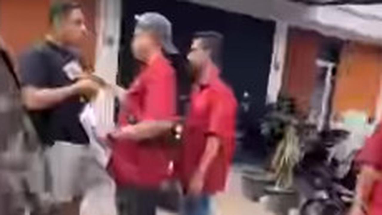 Debt Collector Kembali Berulah, 'Todong' Pemobil Cek Nomor Mesin & Surat-Surat Seenaknya di Tempat Umum