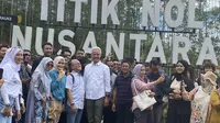 Calon presiden (capres) Ganjar Pranowo melakukan kunjungan ke Ibu Kota Nusantara (IKN) pada Kamis (7/12/2023). (Liputan6.com/ Ady Anugrahadi)