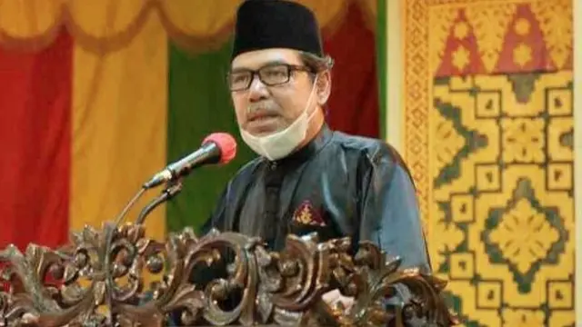Ketua Majelis Kerapatan Adat LAM Riau Datuk Seri Al Azhar.