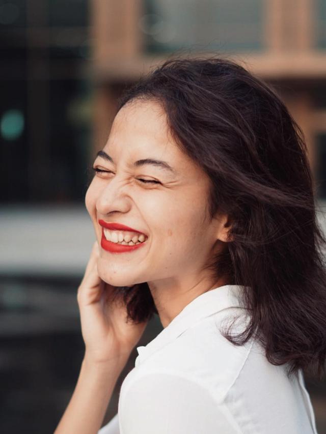 otret Putri Marino Berseragam SMA