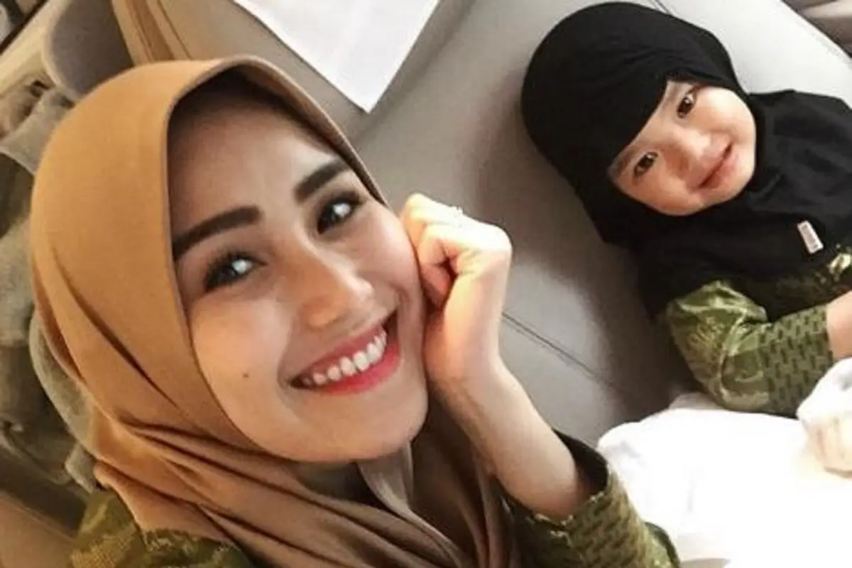 [Bintang] Ayu Ting Ting dan Bilqis