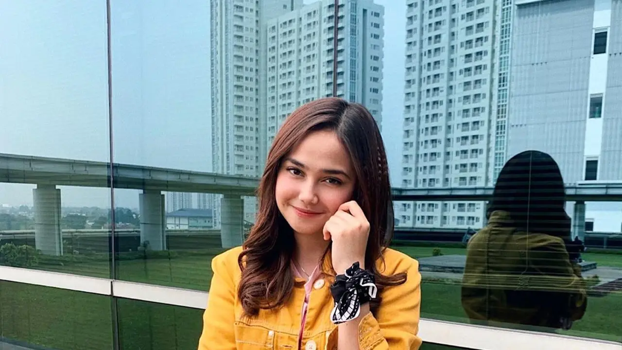 Syifa Hadju