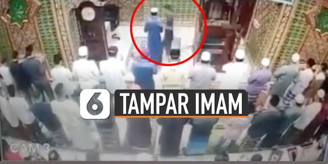 VIDEO: Viral Pria Tampar Imam Masjid di Pekanbaru Saat Salat