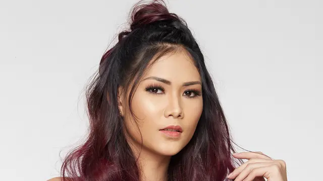 Mewarnai Rambut Lebih Berani dengan Rangkaian Colorfulhair