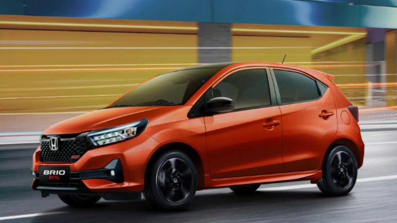 1. Mobil Honda Brio