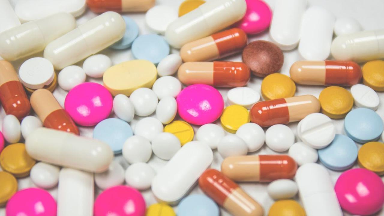 Mengonsumsi metformin dengan jenis obat antidiabetes oral yang disebut sulfonilurea, atau dengan insulin, akan membantu menurunkan gula darah saat terlalu tinggi dan membantu memulihkan cara tubuh menggunakan makanan untuk menghasilkan energi.